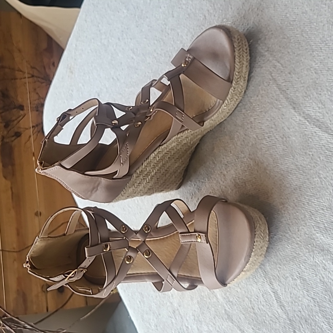 Refresh Wedges